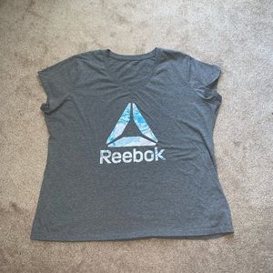 Reebok t-shirt